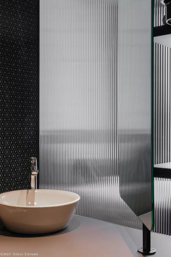 Enhancing aesthetics with Imagin Flutes patterned glass AGC Yourglass